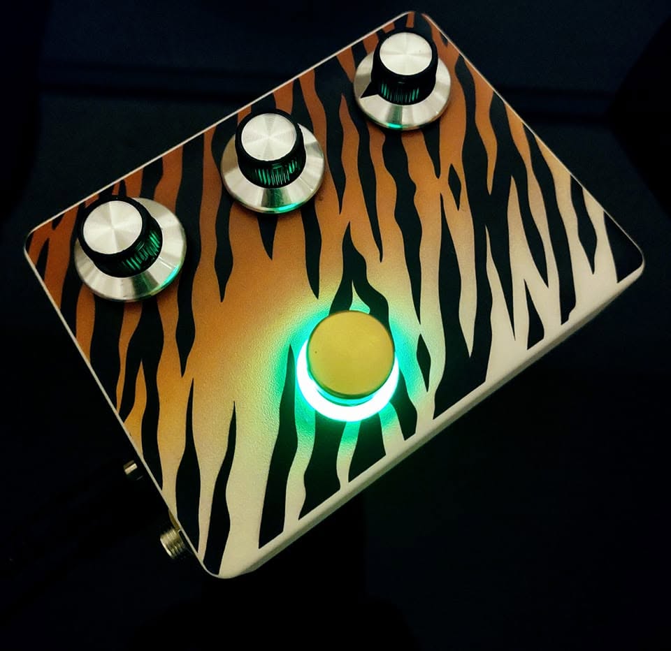 The Goose Effects Crossfire pedal